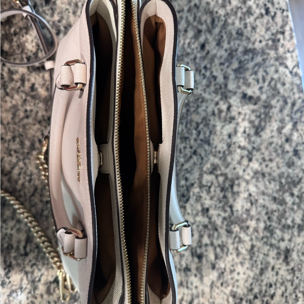 Savannah Carryall Coach White/Cream Satchel Bag - Picture 4 of 6